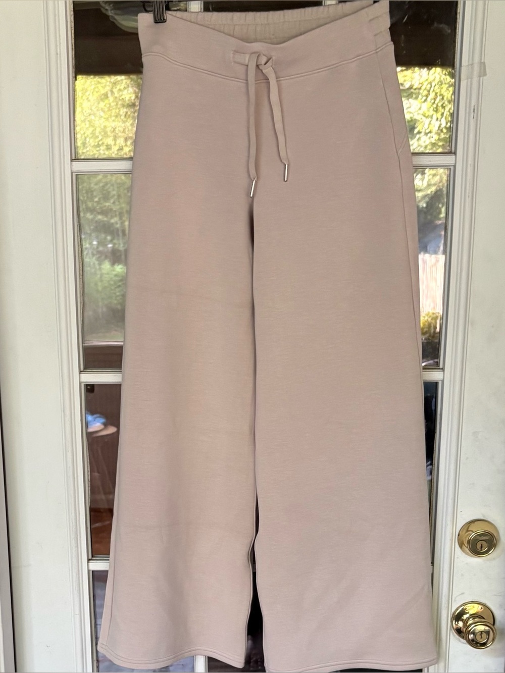 Spanx Air Essentials Wide Leg Pants. Small.